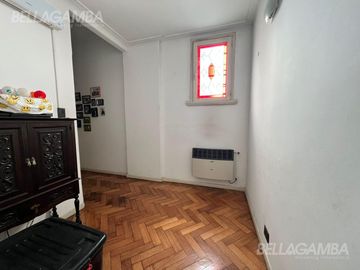 DEPARTAMENTO VENTA SAN TELMO 4 AMBIENTES DEPENDENCIA