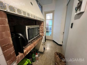 DEPARTAMENTO VENTA SAN TELMO 4 AMBIENTES DEPENDENCIA