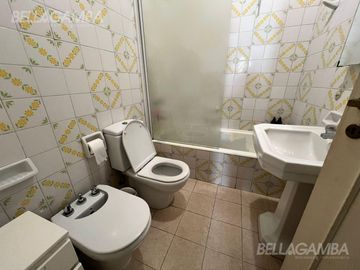 DEPARTAMENTO VENTA SAN TELMO 4 AMBIENTES DEPENDENCIA