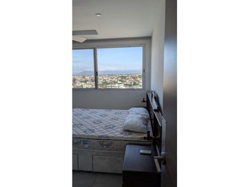 En renta departamento con vista al mar en Manta