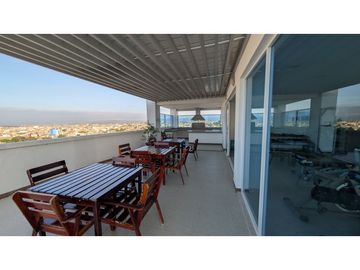 En renta departamento con vista al mar en Manta