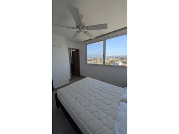 En renta departamento con vista al mar en Manta