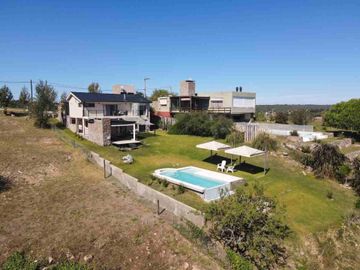 VENTA CASA 3 DORM EN POSTA CARRETA CLUB DE CAMPO
