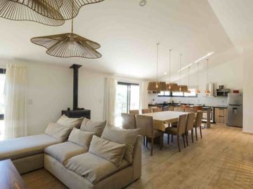 VENTA CASA 3 DORM EN POSTA CARRETA CLUB DE CAMPO