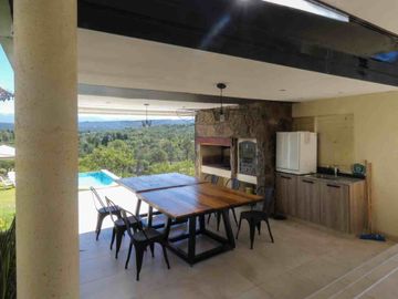 VENTA CASA 3 DORM EN POSTA CARRETA CLUB DE CAMPO