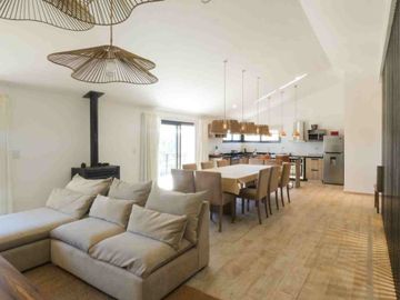 VENTA CASA 3 DORM EN POSTA CARRETA CLUB DE CAMPO