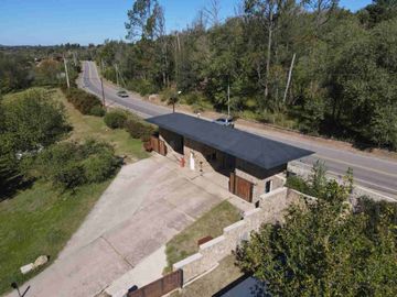 VENTA CASA 3 DORM EN POSTA CARRETA CLUB DE CAMPO