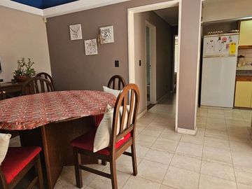 CASA EN VENTA LANUS 4 AMB FONDO - GARAGE