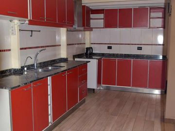 CASA BARRIO SANTA ANA 4 HABITACIONES C/ PISCINA