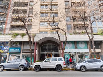 IMPONENTE DEPTO. c/COCHERA. LOMAS CENTRO!