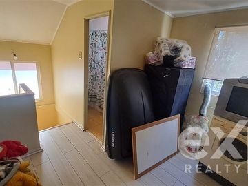 Casa en Venta en Ing. Eduardo Dominguez con Camino del Oro