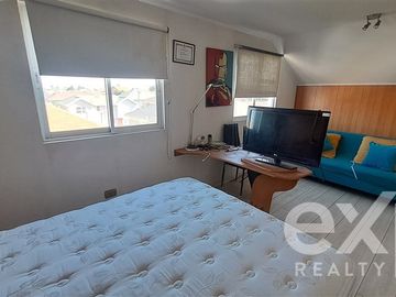 Casa en Venta en Ing. Eduardo Dominguez con Camino del Oro