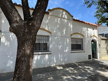 VENTA CASA MULTIFAMILIAR OLIVOS S/LOTE 300 M2