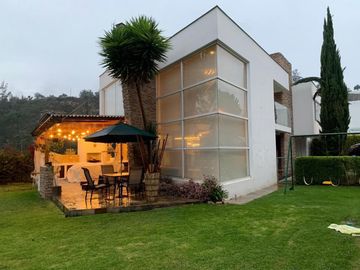 VENDO Casa  Urbanización en Nayón - Tanda