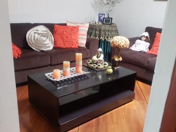 Casa Independiente con Suite en Nayón - Tanda
