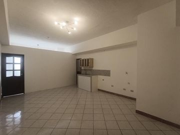 Suite en alquiler en centro de Guayaquil, edificio Forum  GabR