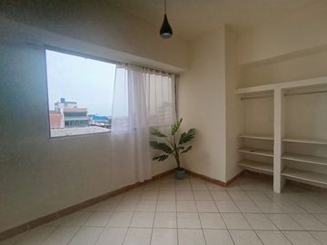 Suite en alquiler en centro de Guayaquil, edificio Forum  GabR