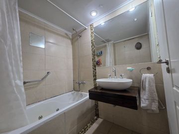 VENTA. DEPTO 4 AMBIENTES BALCÓN COCHERA, BELGRANO.