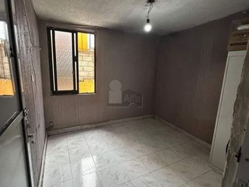 Casa en Venta en Los Reyes Ixtacala