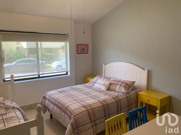 (RENTA) CASA DE UN NIVEL AMUEBLADA , SUMIYA (EN CONDOMINIO) EL MEJOR CLIMA DE CUERNAVACA