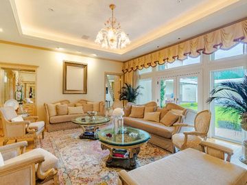 Residencia de Lujo en Venta - Diseño, Confort y Exclusividad en un Solo Lugar