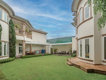 Residencia de Lujo en Venta - Diseño, Confort y Exclusividad en un Solo Lugar