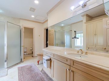 Residencia de Lujo en Venta - Diseño, Confort y Exclusividad en un Solo Lugar
