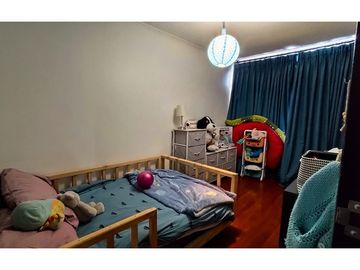 SE VENDE CASA VILLA FREI 4D/3B ÑUÑOA