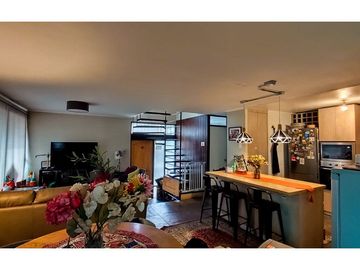 SE VENDE CASA VILLA FREI 4D/3B ÑUÑOA