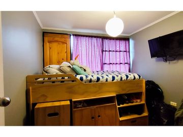 SE VENDE CASA VILLA FREI 4D/3B ÑUÑOA