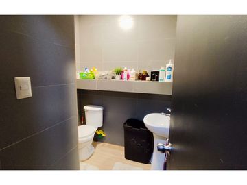 SE VENDE CASA VILLA FREI 4D/3B ÑUÑOA