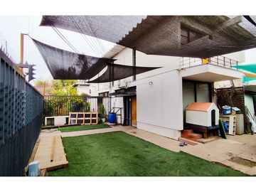 SE VENDE CASA VILLA FREI 4D/3B ÑUÑOA