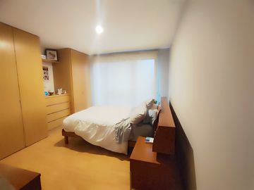DEPARTAMENTO EN VENTA A ESPALDAS DE CENTRO MAYOR ZONA ZAVALETA!