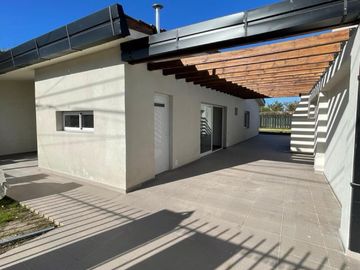Casa - Funes