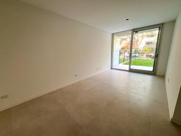 Departamento con Jardin en Complejo Prana San Isidro