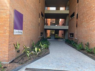 CASA LIVING- Departamento en venta en Las Lomas de San Isidro.