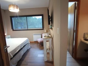 Casa en venta - 5 Dormitorios 4 Baños - Pinamar