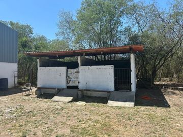 RANCHO/QUINTA EN VENTA EN CADEREYTA