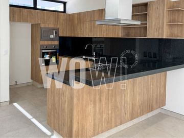 CASA EN VENTA- NUEVO VALLARTA