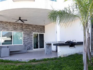 Casa en Venta en Residencial Carolco