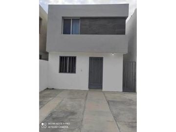 CASA EN VENTA AMUEBLADA GARCÍA
