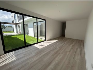 VENTA DEPARTAMENTO POR ESTRENAR YANAZARAPATA