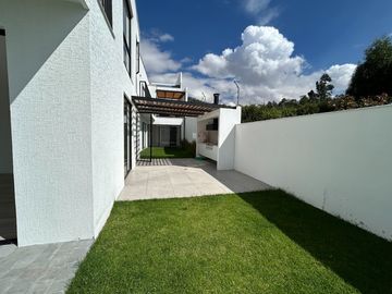 VENTA DEPARTAMENTO POR ESTRENAR YANAZARAPATA