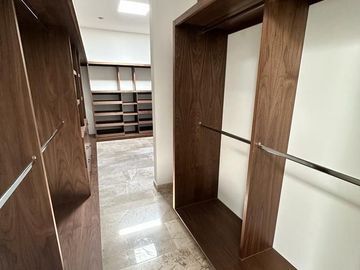Casa venta En cumbres del Lago Juriquilla