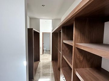 Casa venta En cumbres del Lago Juriquilla
