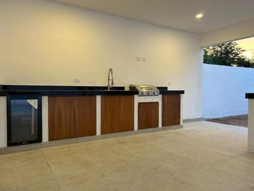 🏡✨ Residencia de Lujo en Jardines de la Rejoyada