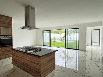 🏡 Residencia de lujo de Una Planta en Venta