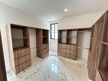 🏡 Residencia de lujo de Una Planta en Venta