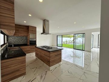 🏡 Residencia de lujo de Una Planta en Venta