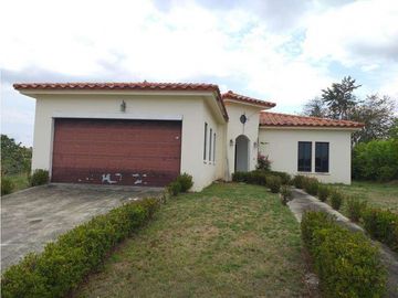 Venta de casa en San Carlos (Hacienda Pacífica) GTA